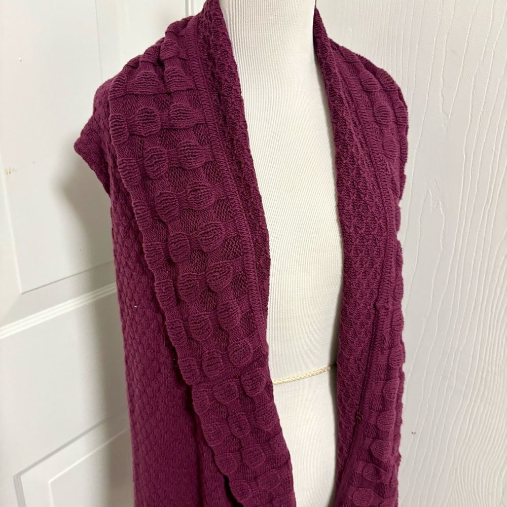 Motto Sweater Vest Cardigan K3